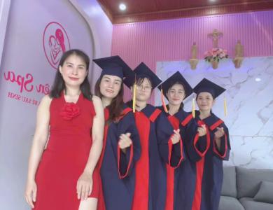 KHÓA HỌC CHĂM SÓC MẸ & BÉ
